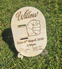 Load image into Gallery viewer, Baby Bracelet Birth Sign