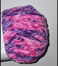 Load image into Gallery viewer, Pet Dragon Crochet