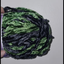 Load image into Gallery viewer, Pet Dragon Crochet