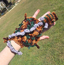 Load image into Gallery viewer, Pet Dragon Crochet
