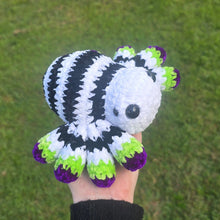Load image into Gallery viewer, Bettlejuice Spider Crochet