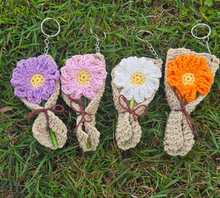 Load image into Gallery viewer, Crochet Flower Bouquet Keychain
