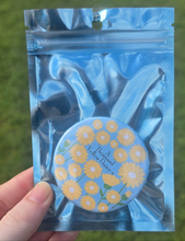 Load image into Gallery viewer, Button Badges
