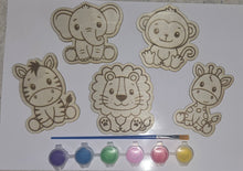 Load image into Gallery viewer, Safari Wooden Magnet Paint kits
